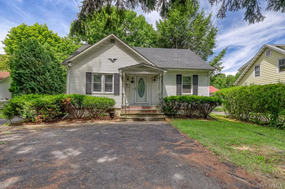19 Ohioville Road New Paltz, NY 12561