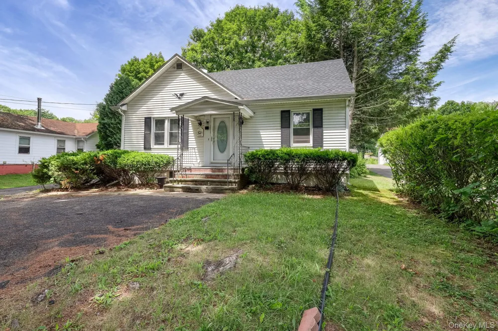 19 Ohioville Road New Paltz, NY 12561