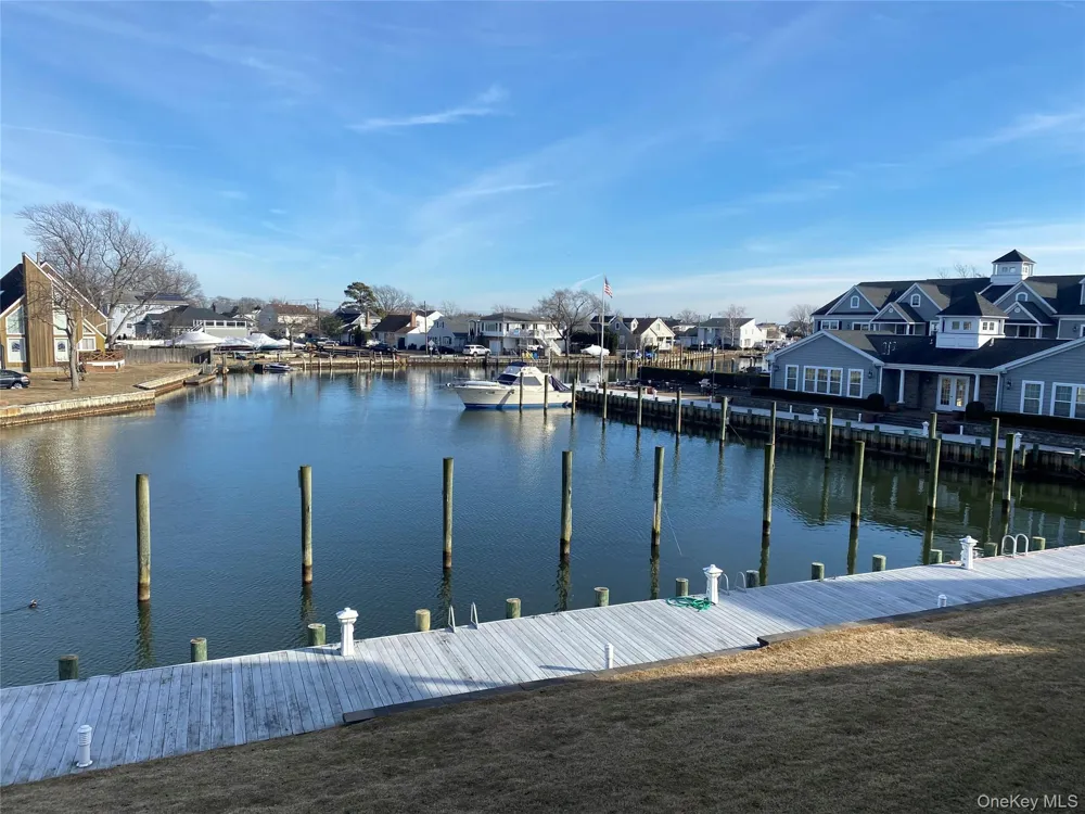 3 Nicole Copiague, NY 11726