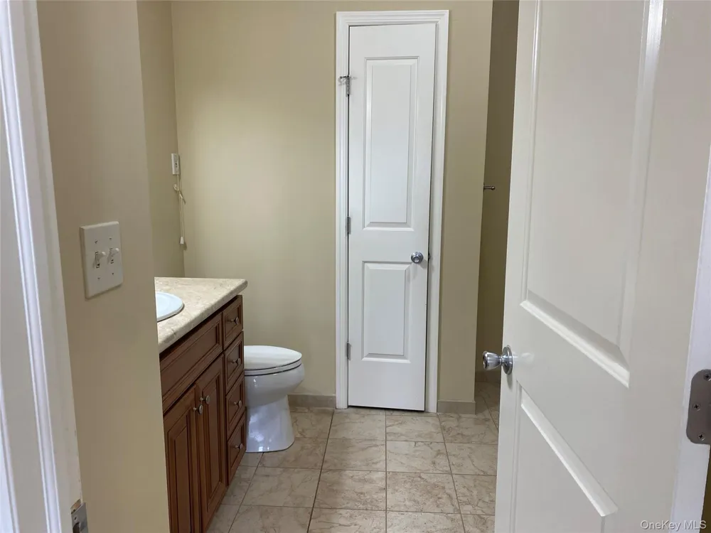 3 Nicole Copiague, NY 11726