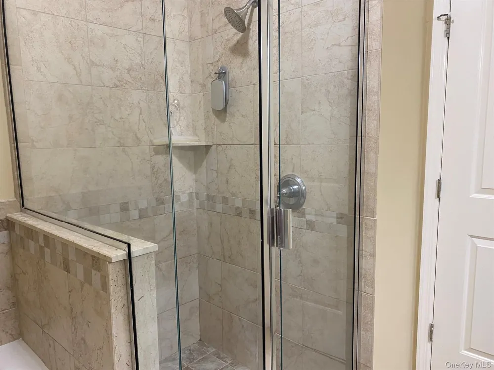 3 Nicole Copiague, NY 11726
