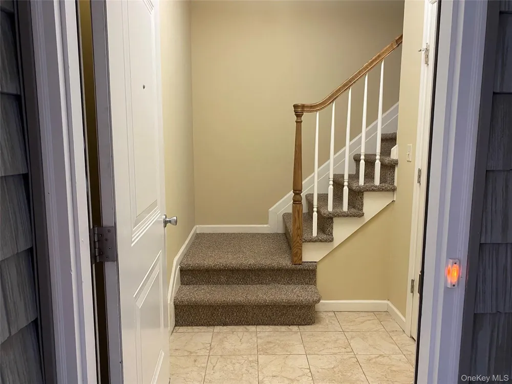 3 Nicole Copiague, NY 11726