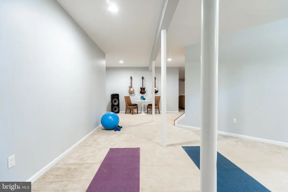 1962 BREAKERS DRIVE Barnegat, NJ 08005