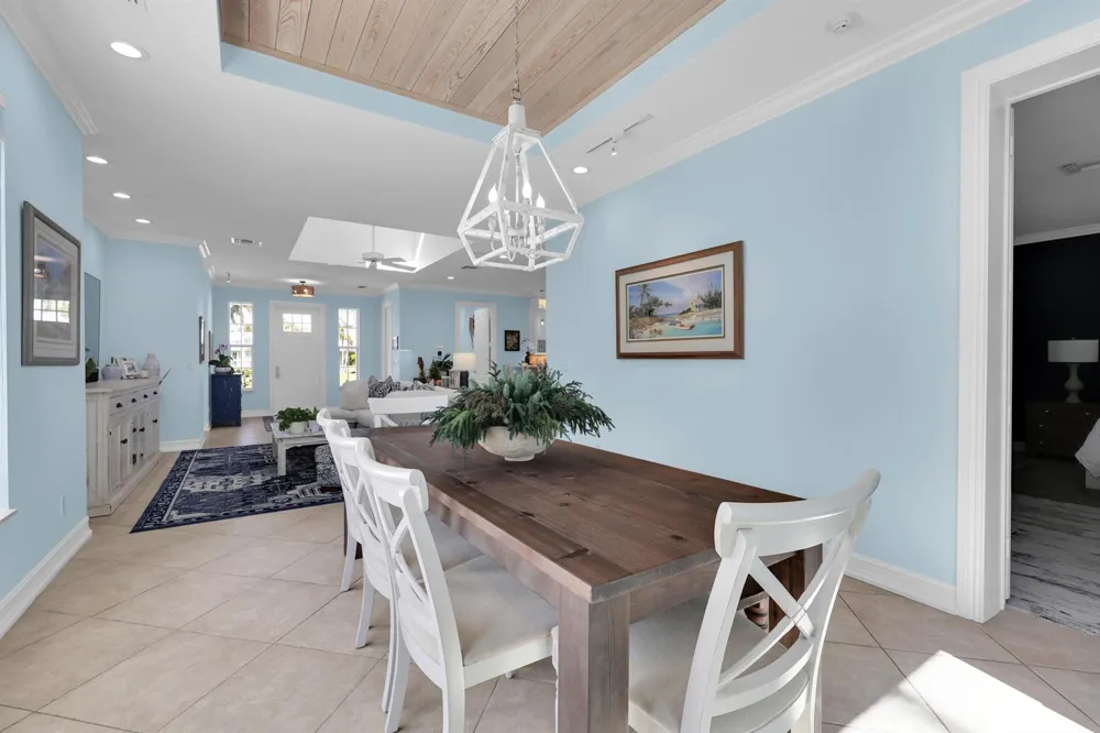 236 Fairway E Tequesta, FL 33469