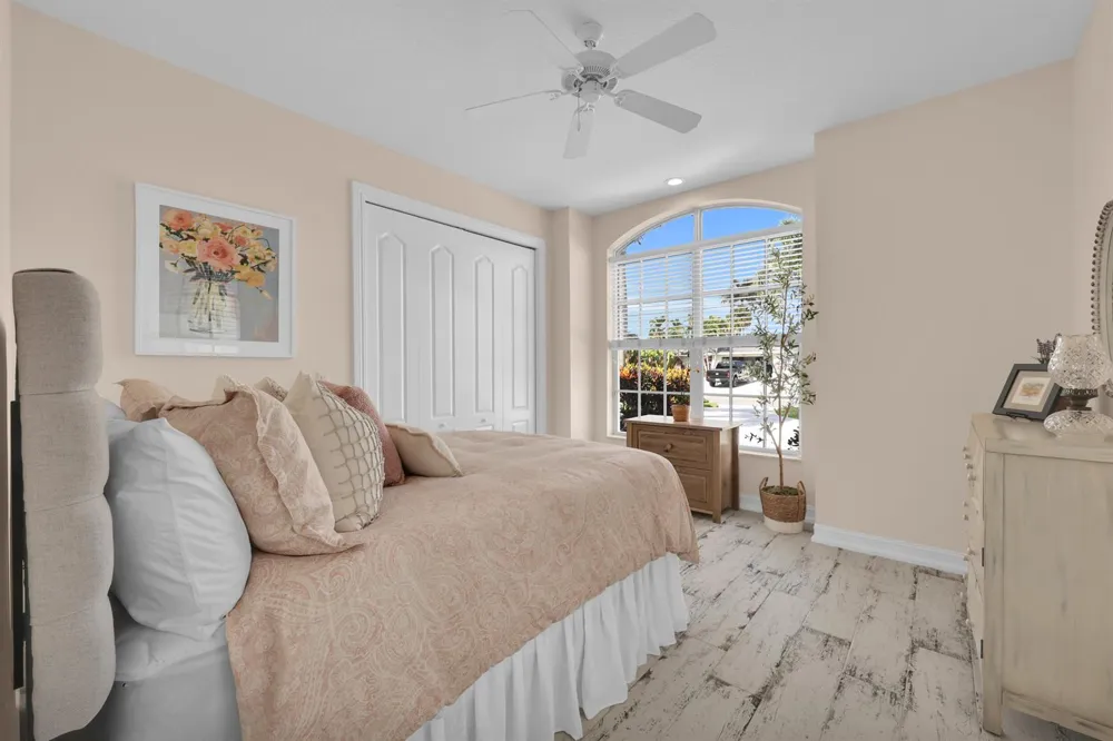 236 Fairway E Tequesta, FL 33469