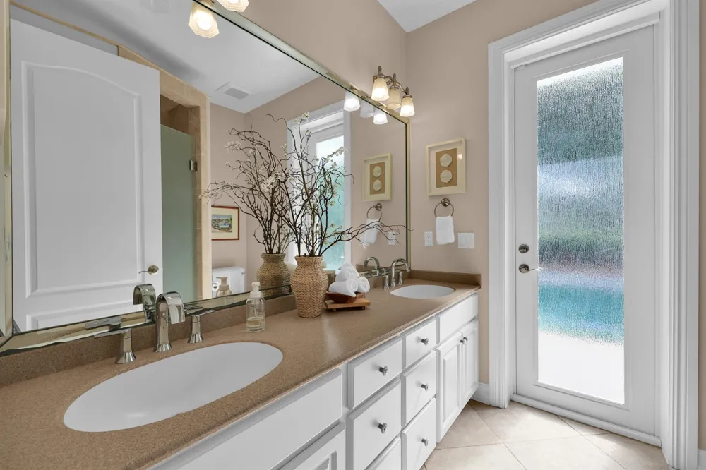 236 Fairway E Tequesta, FL 33469