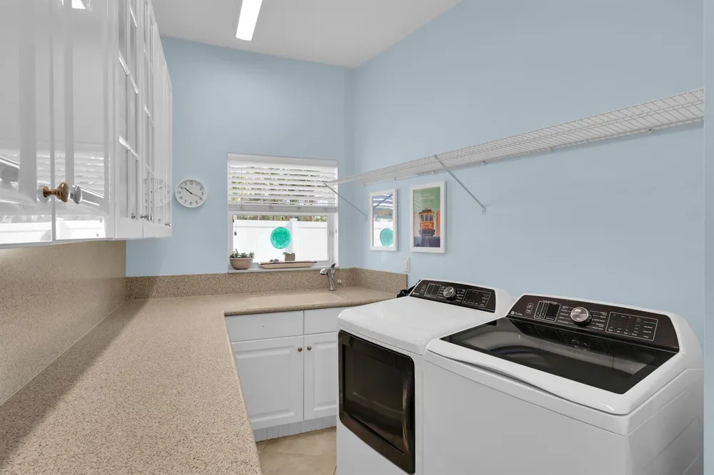 236 Fairway E Tequesta, FL 33469