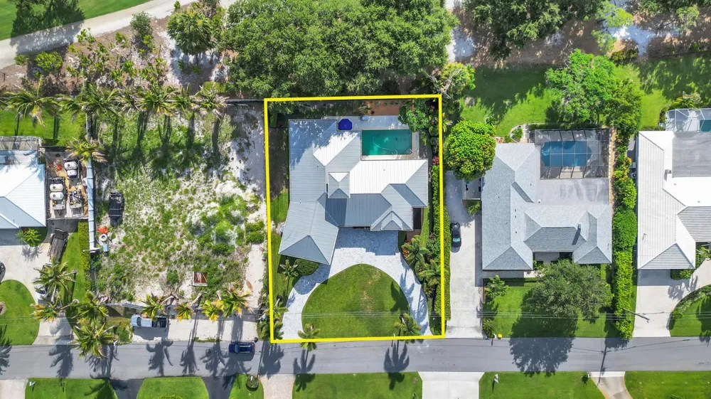 236 Fairway E Tequesta, FL 33469