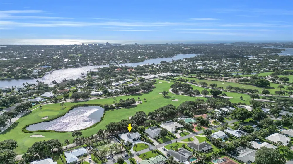 236 Fairway E Tequesta, FL 33469
