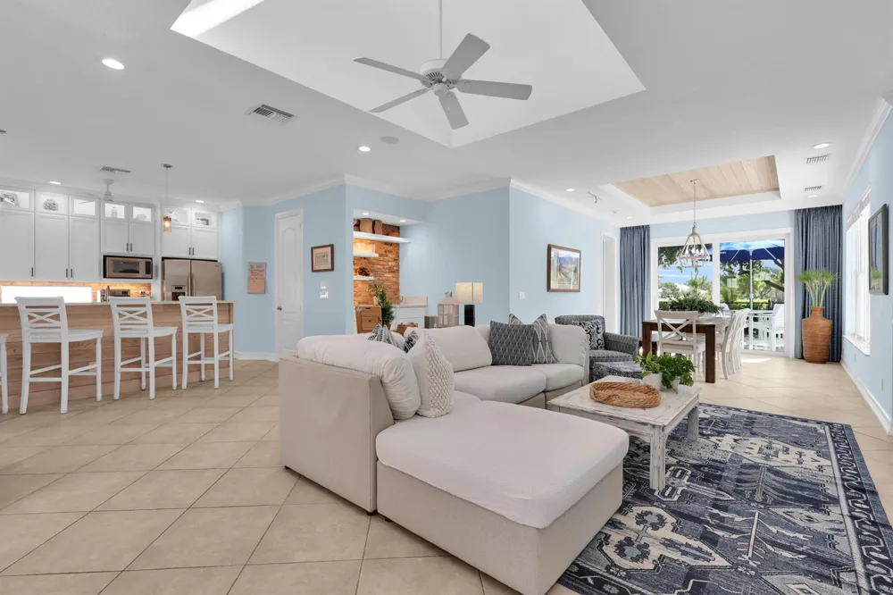 236 Fairway E Tequesta, FL 33469