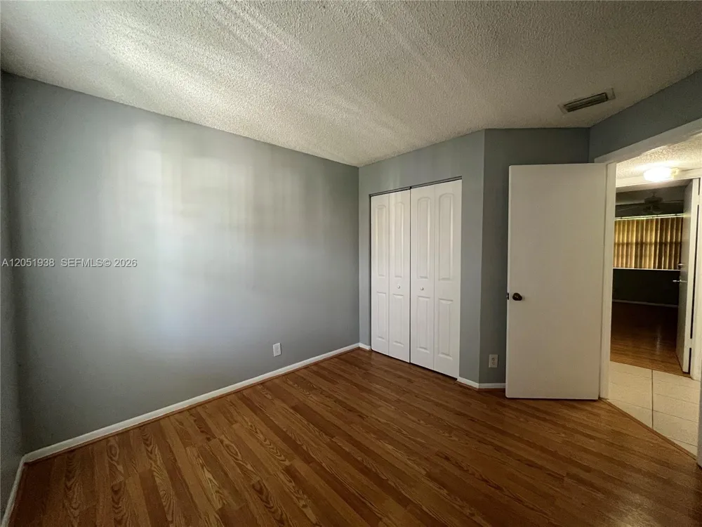 2740 FOREST HILLS BLVD #202 Coral Springs, FL 33065