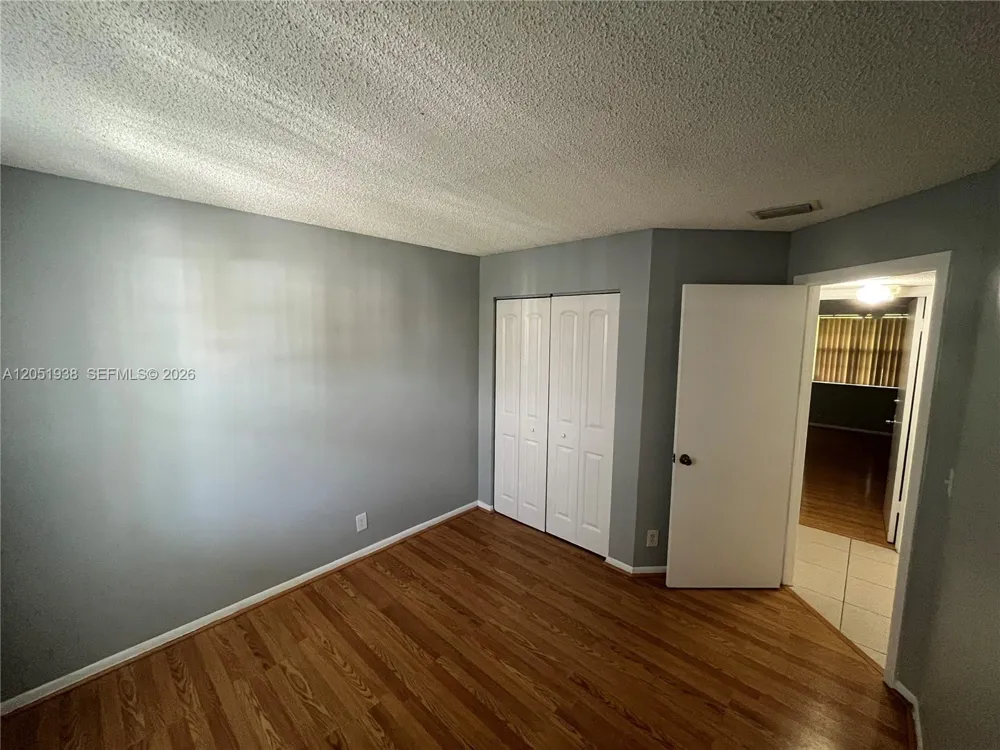 2740 FOREST HILLS BLVD #202 Coral Springs, FL 33065