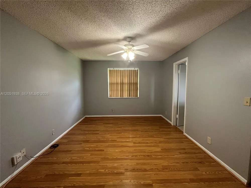 2740 FOREST HILLS BLVD #202 Coral Springs, FL 33065