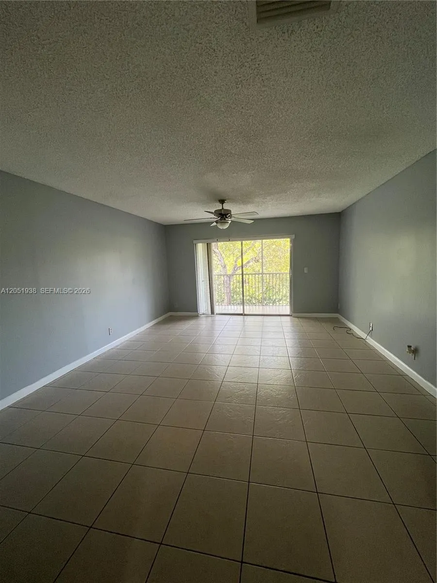 2740 FOREST HILLS BLVD #202 Coral Springs, FL 33065
