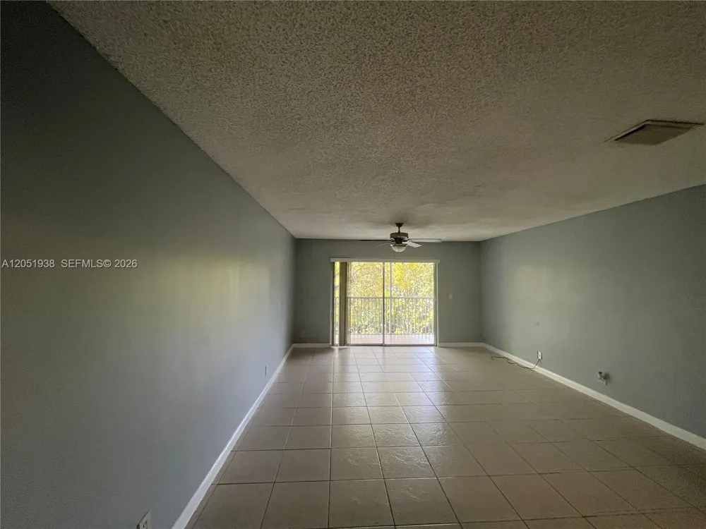 2740 FOREST HILLS BLVD #202 Coral Springs, FL 33065
