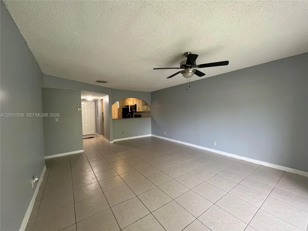 2740 FOREST HILLS BLVD #202 Coral Springs, FL 33065