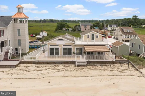 119 BEACH AVENUE