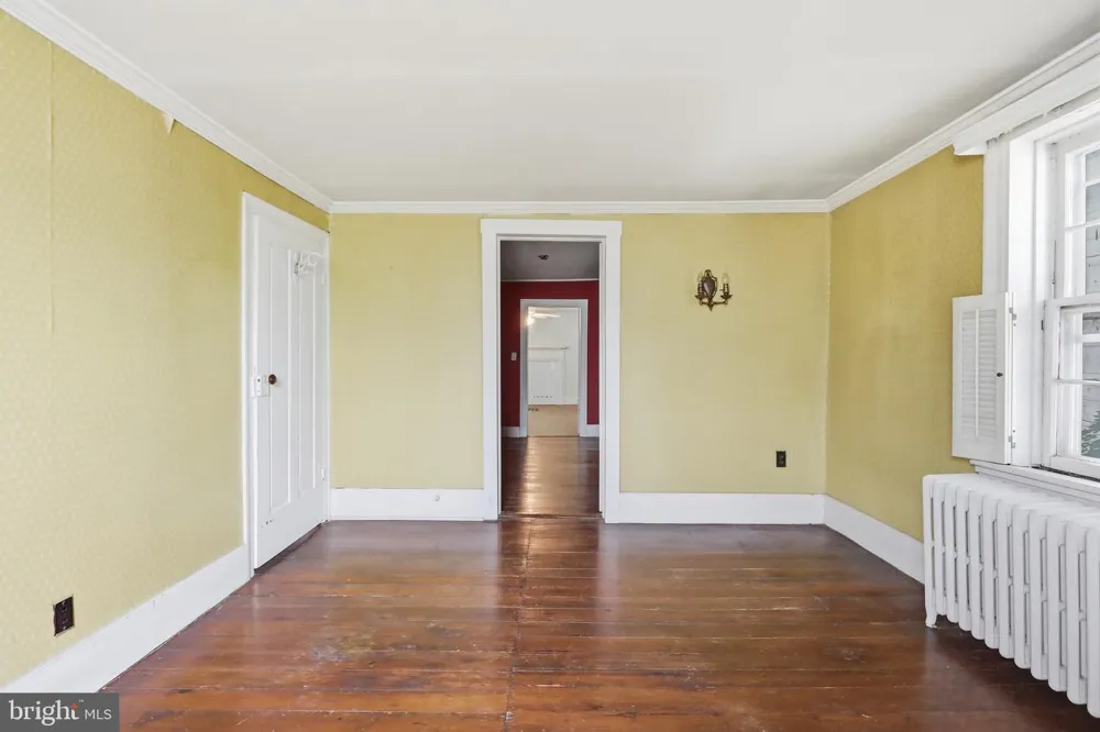 7927 MAIN STREET Middletown, VA 22645