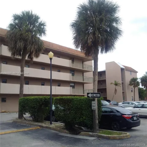 3100 Pine Island Rd #209
