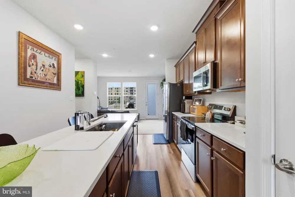 3469 CARNABY STREET Hyattsville, MD 20782