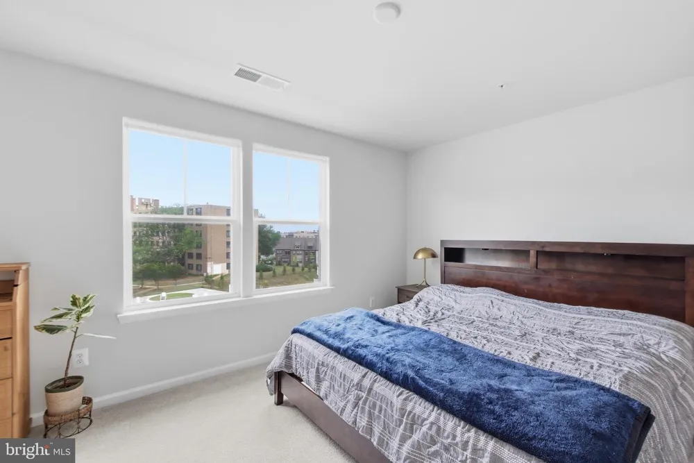 3469 CARNABY STREET Hyattsville, MD 20782