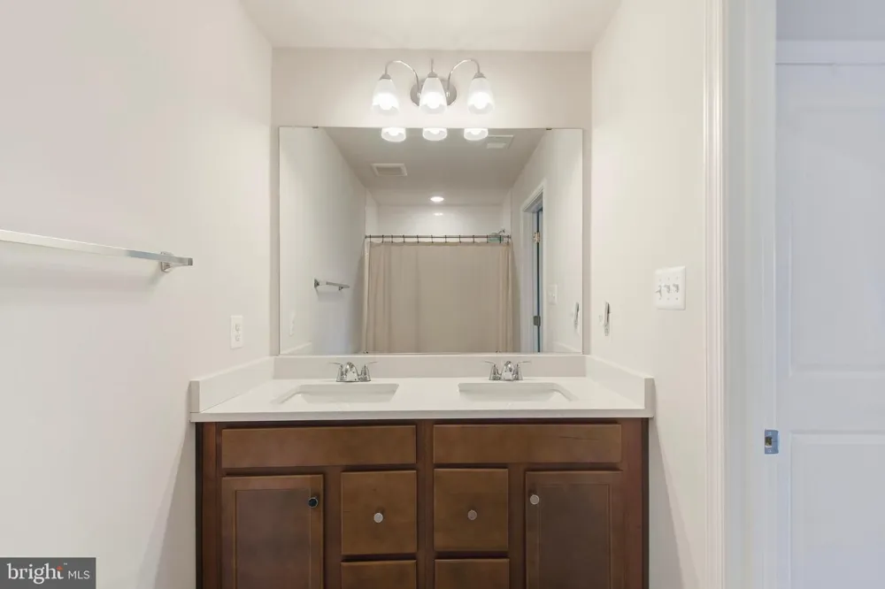 3469 CARNABY STREET Hyattsville, MD 20782