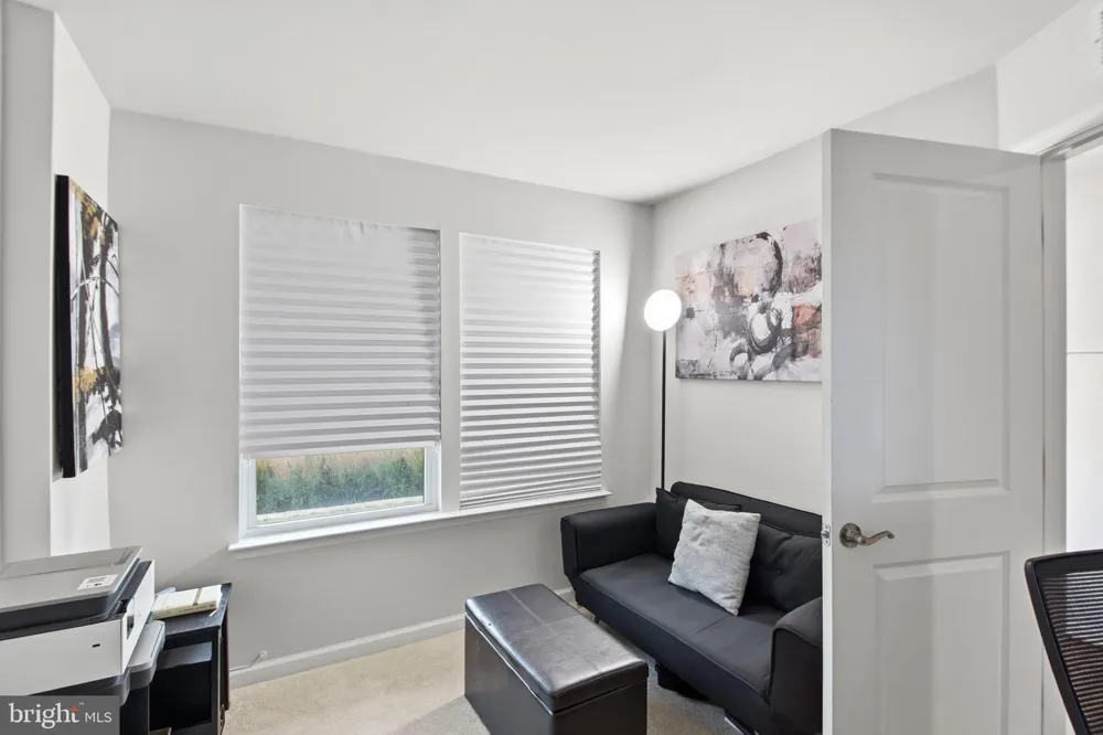 3469 CARNABY STREET Hyattsville, MD 20782