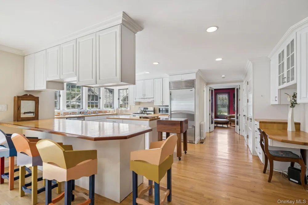 54 Palmer Terrace Sag Harbor, NY 11963