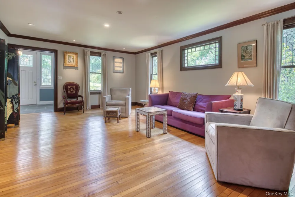 54 Palmer Terrace Sag Harbor, NY 11963