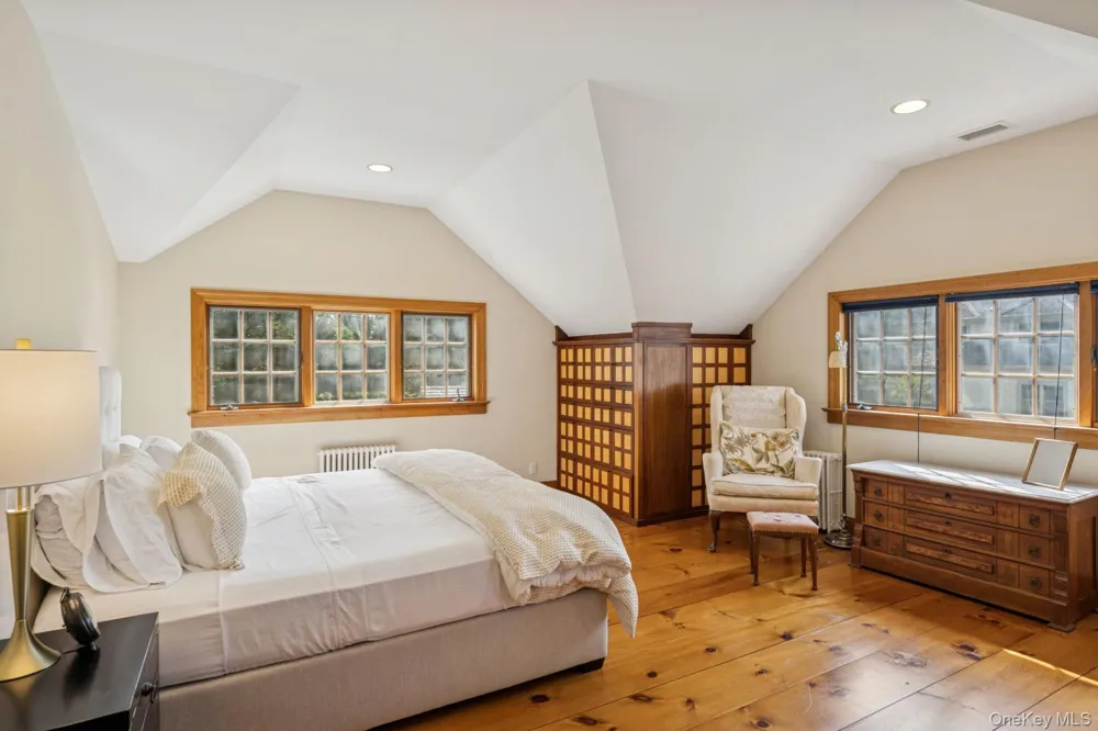 54 Palmer Terrace Sag Harbor, NY 11963