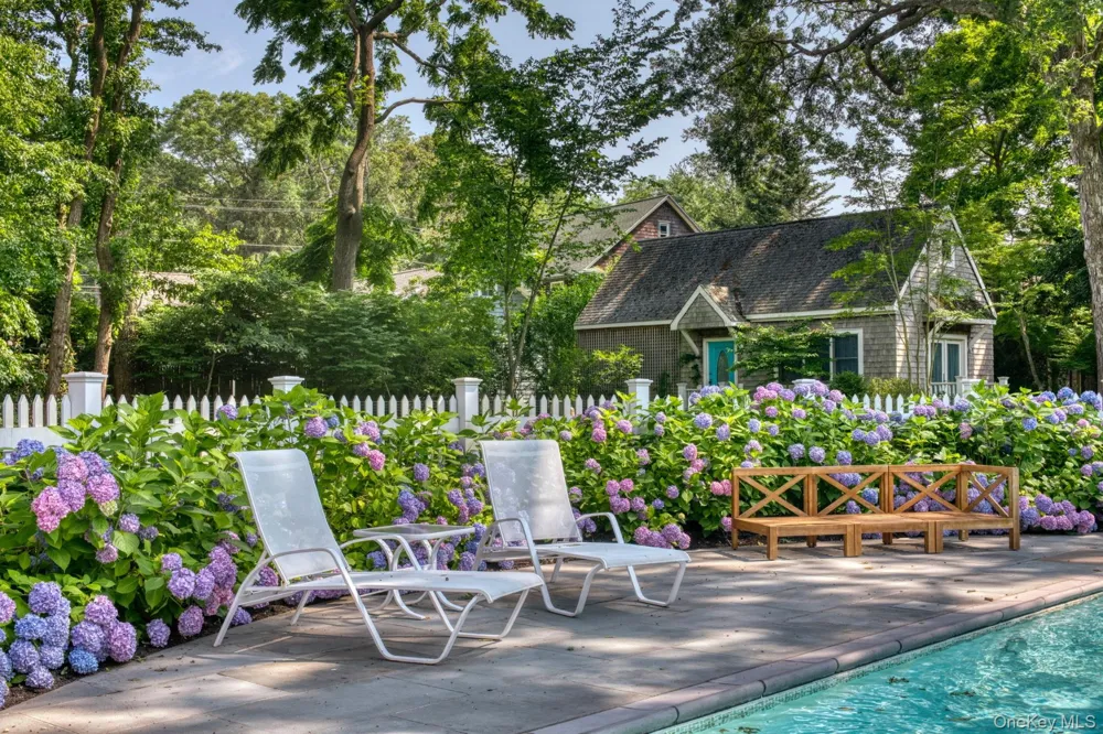 54 Palmer Terrace Sag Harbor, NY 11963