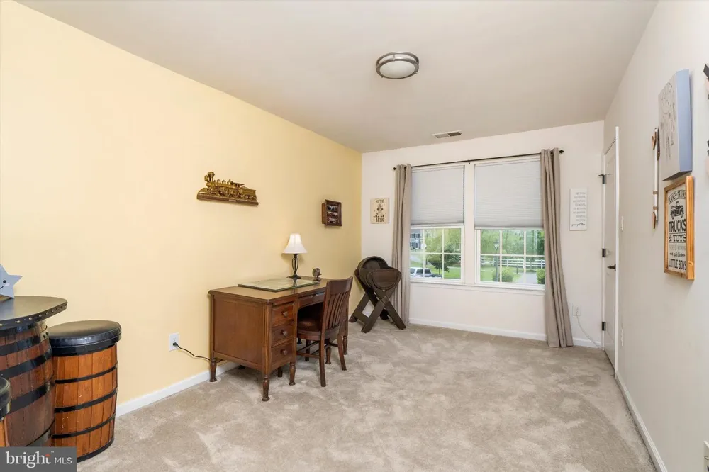 84 HEALS FARM ROAD Burlington, NJ 08016