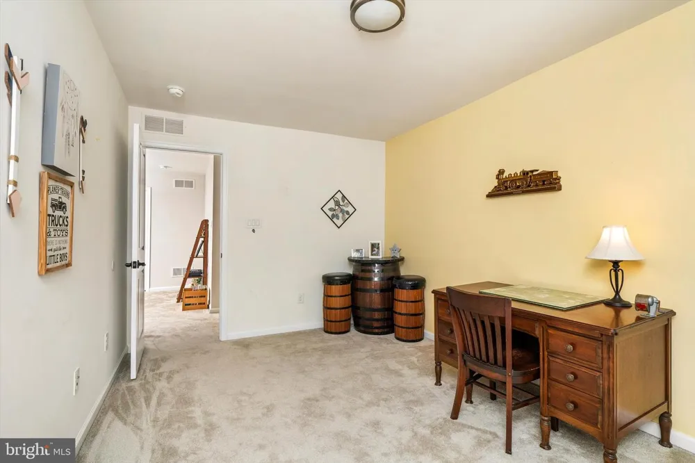 84 HEALS FARM ROAD Burlington, NJ 08016
