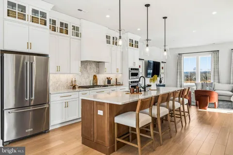143 RIVER TRAIL CIRCLE #22