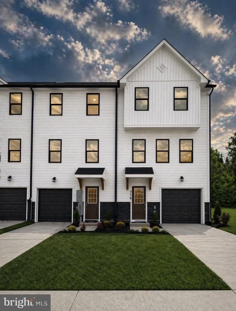 HUNTWELL WEST AVENUE Ranson, WV 25438