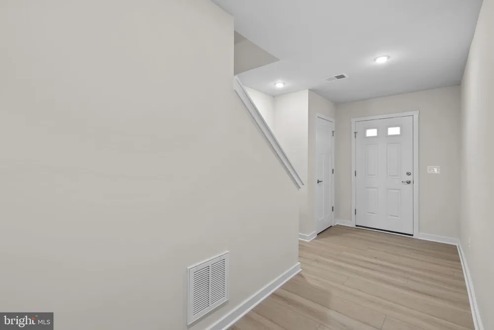 HUNTWELL WEST AVENUE Ranson, WV 25438