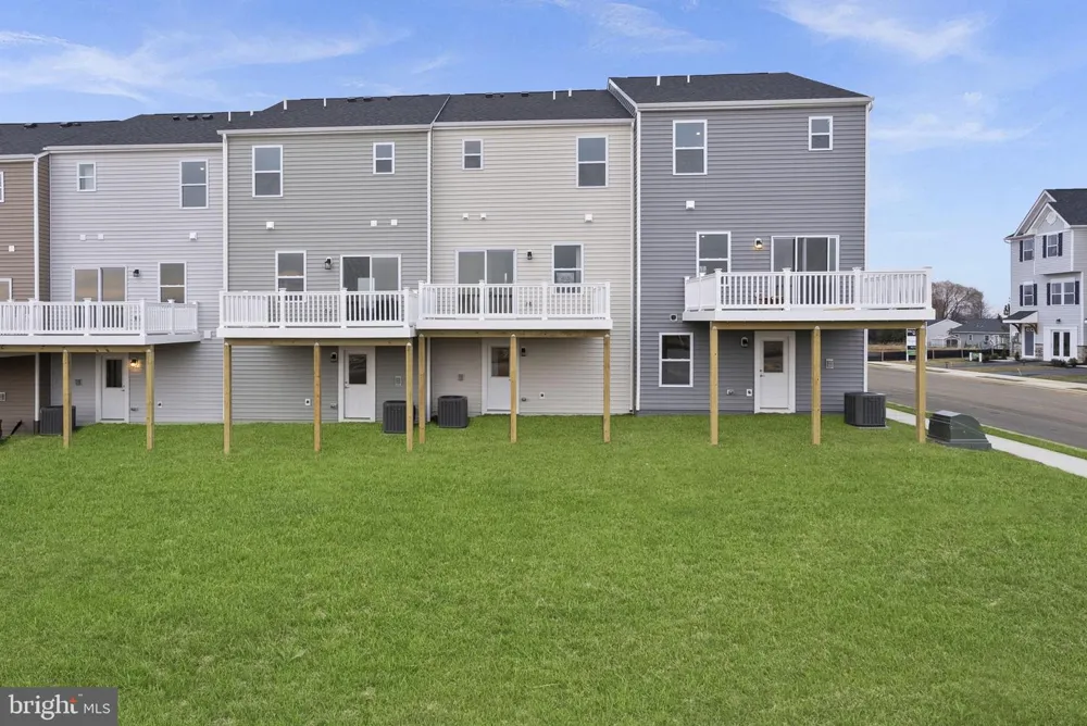 HUNTWELL WEST AVENUE Ranson, WV 25438