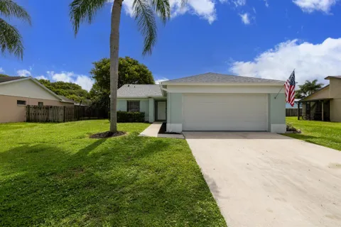1322 Denlow Lane