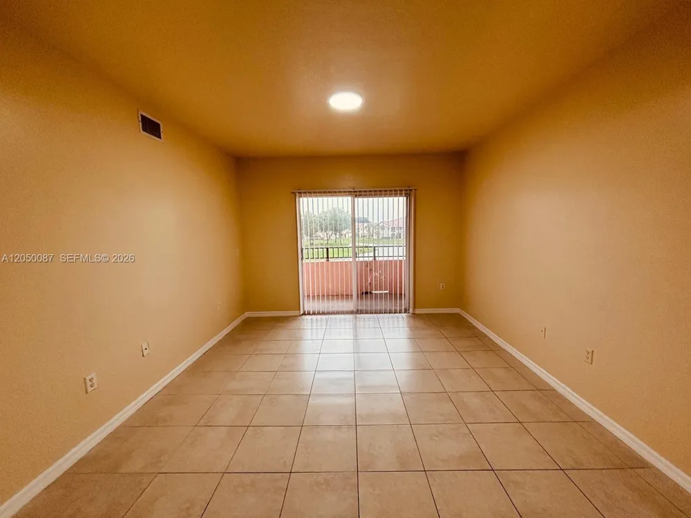 2403 Belmont Ln #2403 North Lauderdale, FL 33068