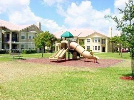 2403 Belmont Ln #2403 North Lauderdale, FL 33068