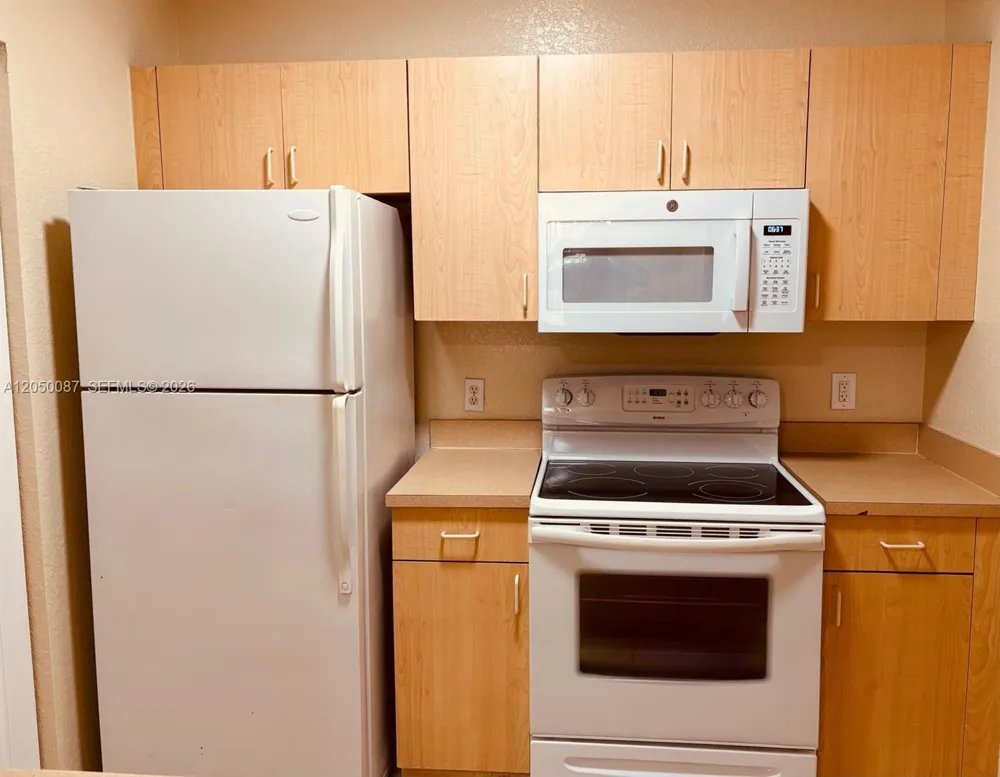 2403 Belmont Ln #2403 North Lauderdale, FL 33068