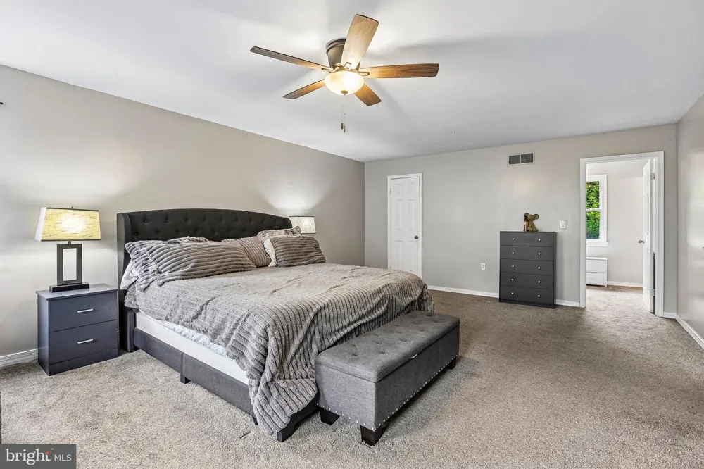 4317 WINTHROP DRIVE Harrisburg, PA 17112