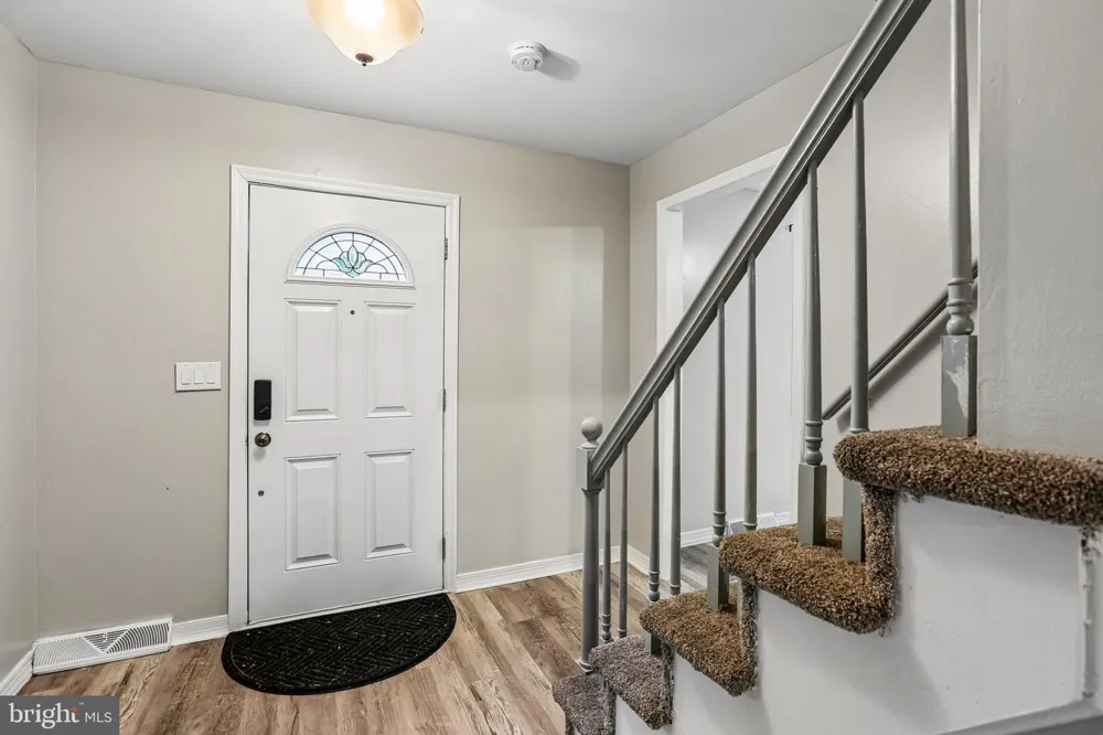 4317 WINTHROP DRIVE Harrisburg, PA 17112