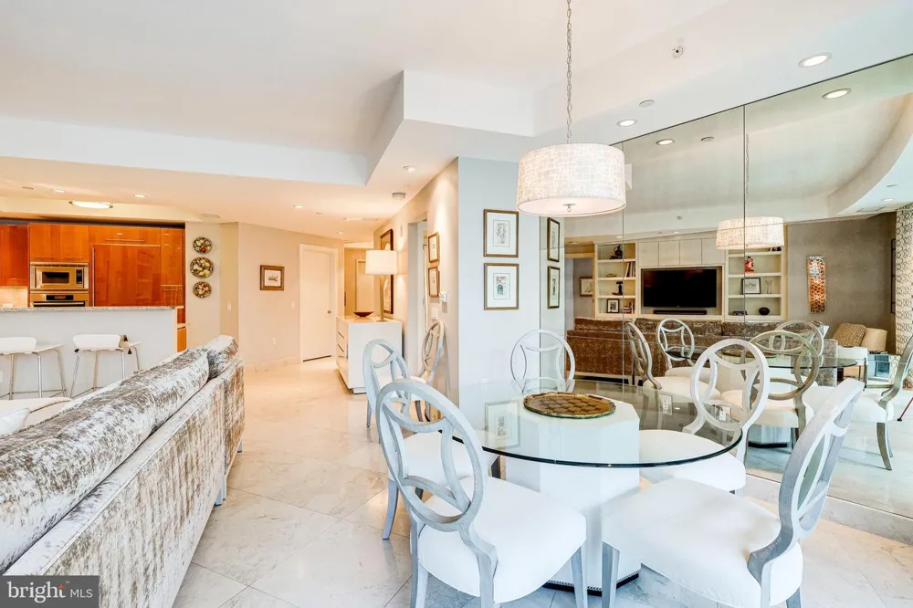 1881 NASH STREET #201 Arlington, VA 22209