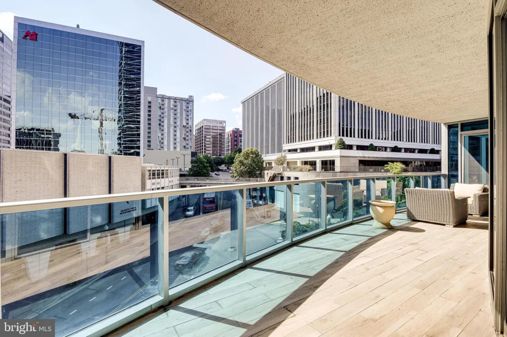 1881 NASH STREET #201 Arlington, VA 22209