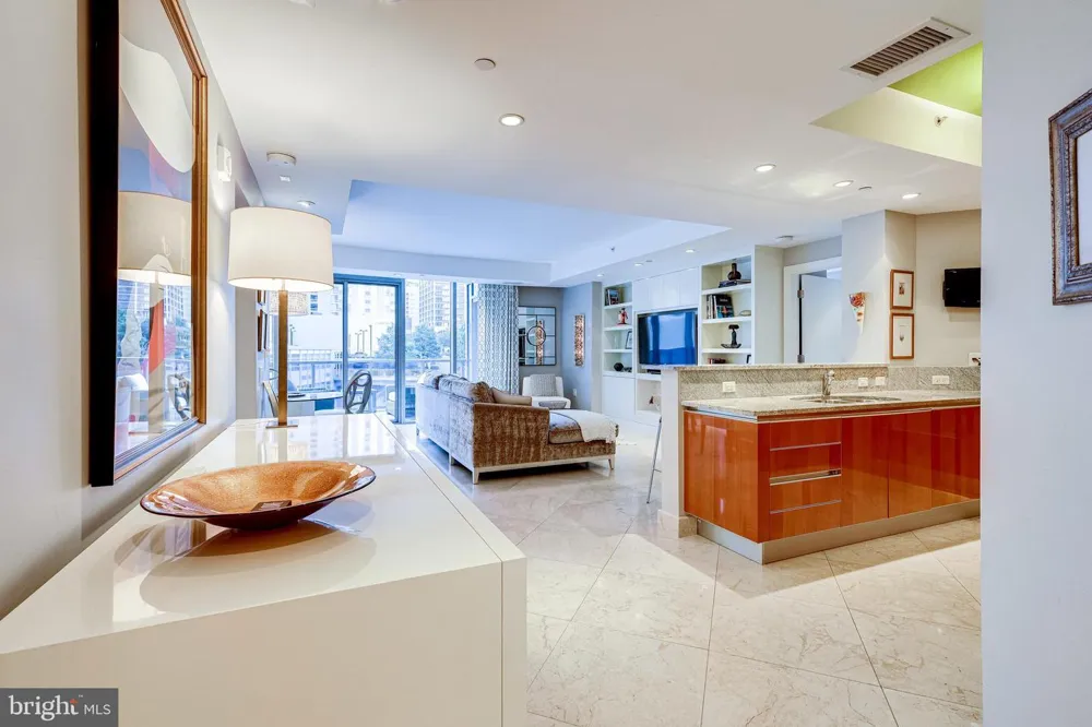 1881 NASH STREET #201 Arlington, VA 22209