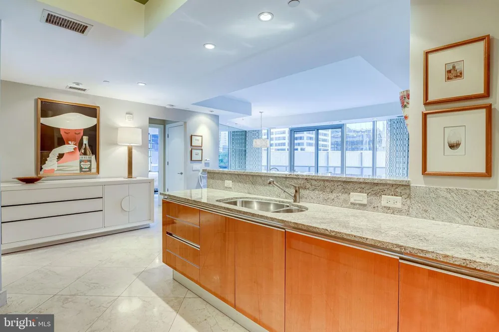 1881 NASH STREET #201 Arlington, VA 22209