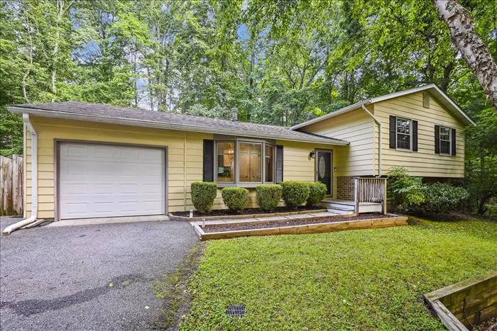 622 WAYWARD DRIVE Annapolis, MD 21401