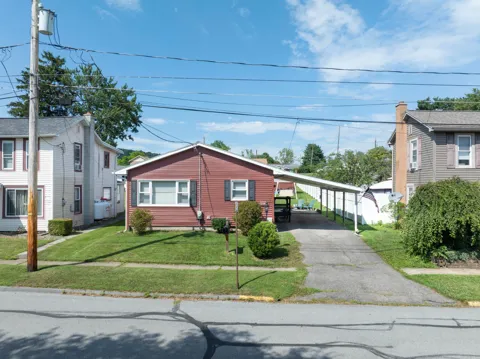 744 BRESSLER STREET