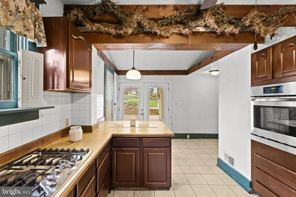 133 WATERLOO STREET Warrenton, VA 20186